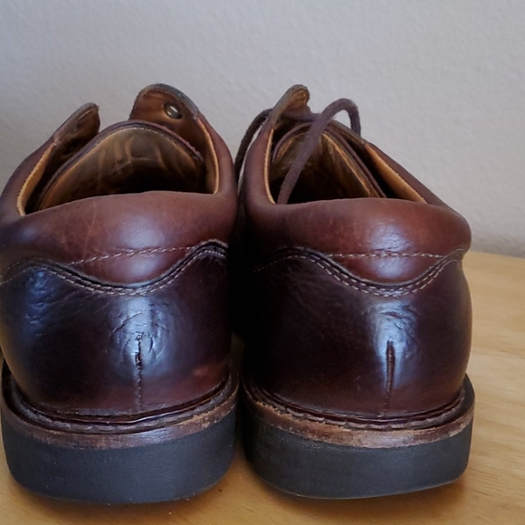 Johnston & Murphy Lace Up Oxford Shoes - Picture 7 of 15